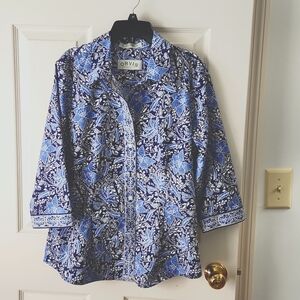 Orvis Ladies Top.  Size 12. 3/4 Sleeve.  Blue and White Print